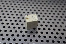 Load image into Gallery viewer, 111U D012 Relays Used With Warranty (Lot of 5) See All Pictures
