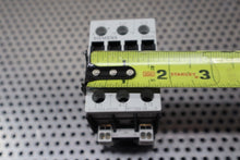 Load image into Gallery viewer, Siemens 3RT1023-3B..0 G/110905 E05 35A 600VAC DC24V Coil &amp; 3RT1926-1ES00 Used
