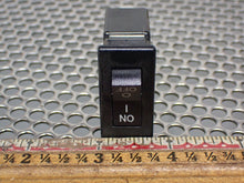 Load image into Gallery viewer, Airpax R11-62F-15.0A-B01CV-V Circuit Breakers 125V 50/60Hz New No Box Lot of 10
