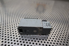Load image into Gallery viewer, Allen Bradley 802T-C Ser D Oiltight Limit Switch W/ Z-13956 Operating Head Used
