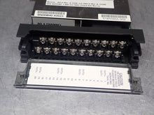 Load image into Gallery viewer, Honeywell 900B01-0101 Analog Output Module 4PT Used With Warranty See All Pics

