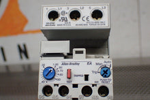 Load image into Gallery viewer, Allen Bradley 193-EA4CB SER A .32-1A Lot of 3 Used Overload Relay
