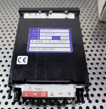 Load image into Gallery viewer, Newport Electronics Q2000P Panel Meter 5W 115V 4-20mA Used With Warranty
