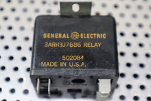 Load image into Gallery viewer, General Electric 3ARR3J7BB6 Relay 502084 Used With Warranty See All Pictures
