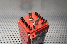 Load image into Gallery viewer, Arrow Hart TEMA-171-D Timer .3-60 24VDC Used With Warranty See All Pictures
