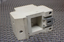 Load image into Gallery viewer, Hager SN016 564 016 USED Electrical Socket For DIN Rail
