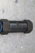 Load image into Gallery viewer, Vickers DT8P1-02-5-10 Check Valve New Old Stock See All Pictures
