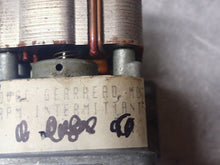 Load image into Gallery viewer, Barber Colman YAA-215-1 Gear Head Motor 220VAC 300RPM Used With Warranty
