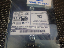 Load image into Gallery viewer, 3COM 3C16704 4 Port Ethernet Hub TP4 New Old Stock
