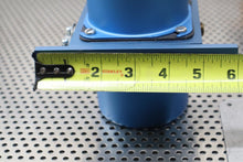 Load image into Gallery viewer, CIC 5525-0-5-&quot;H20D 5525D 0-5 &quot;H20D 28VDC 4-20MA Pressure Transmitter New
