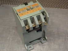 Load image into Gallery viewer, Contactor Typ H10a40 20A 500V 110V 50Hz Coil Used With Warranty
