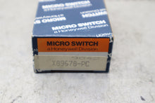 Load image into Gallery viewer, Honeywell X89678-PC Switch Unit New Old Stock See All Pictures
