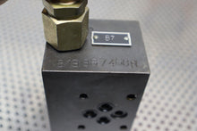 Load image into Gallery viewer, 819867468 FL Manifold Valve Block Used With Warranty See All Pictures
