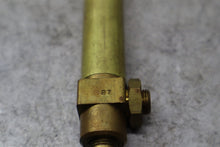 Load image into Gallery viewer, Clippard CS-1770 R7 Brass Flow Control Valve Used With Warranty
