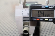 Load image into Gallery viewer, NACHI SE-G01-E3X-GRV-D2-40 Solenoid Valve Used With Warranty See All Pictures
