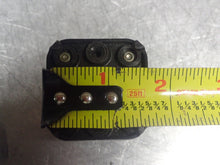 Load image into Gallery viewer, Allen Bradley 800T-A....... Ser N (2) Yellow &amp; (10) Black Pushbuttons Used
