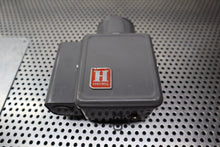 Load image into Gallery viewer, Honeywell LR404H 1027 1 Pressuretrol Controller  Used With Warranty See All Pics
