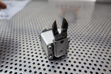 Load image into Gallery viewer, EINS NW3-35 Air Nipper Cutter Used With Warranty See All Pictures
