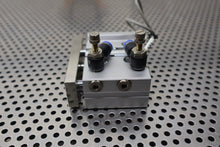 Load image into Gallery viewer, Airtac TCL20X20S Cylinder Used With Warranty See All Pictures
