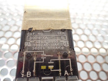 Load image into Gallery viewer, Allen Bradley 800MR-N31Q Ser A Keyed Selector Switch W/ 800M-XA Ser B Contact
