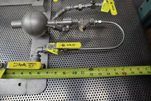 Load image into Gallery viewer, Oxygen Producer Unit With (4) Apollo 76-104-01A Ball Valves New See All Pictures
