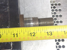 Load image into Gallery viewer, HYDRO LINE LR5FD-3.25X2.5 H-1-2-N-N-N-1-1 Cylinder 250PSI Used With Warranty
