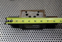Load image into Gallery viewer, Parker FM3DDKN 55 3000PSI Max Flow Control Valve Used With Warranty See Pics
