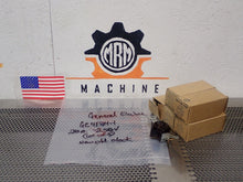 Load image into Gallery viewer, General Electric GE4124-1 Single Outlet 20A 250V 3 Wire New (Lot of 5)
