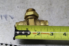 Load image into Gallery viewer, Parker Miscellaneous Brass Tee Connector Fittings New (Lot of 7) See All Pics
