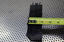 Load image into Gallery viewer, Newport Electronics Q2000P Panel Meter 5W 115V 4-20mA Used With Warranty
