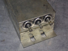 Load image into Gallery viewer, Component Research CR3004-0001 8414ACG 200VDC Filters Used Warranty (Lot of 2)
