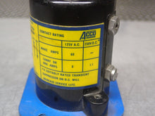 Load image into Gallery viewer, ACCO 32Q959-D1 Single Speed Pushbuttons 125VAC 250VDC Used Warranty (Lot of 5)
