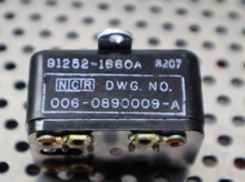 Load image into Gallery viewer, NCR 91252-1660A 006-0890009-A Relays New Old Stock (Lot of 2)
