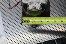 Load image into Gallery viewer, Vickers OFP 15 S E 20 Filter Valve 737 308 J97 Max Press 3000 Used With Warranty
