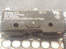 Load image into Gallery viewer, Unimax WHB152-9-Y 22A 125, 277VAC 15A 480VAC Snap Switches New (Lot of 5)
