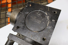 Load image into Gallery viewer, BOSCH 1070914616 0133500406 SE-B4.130.030-10.000 Servo Motor &amp; Vogel Type K25
