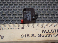 Load image into Gallery viewer, McGill 1910001004 4775-7004 Snap Switches 1A 125VAC New No Box (Lot of 10)
