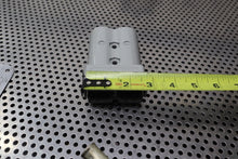 Load image into Gallery viewer, Anderson Power Products 3BY28 Battery Power Connector New Old Stock
