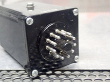 Load image into Gallery viewer, ISSC 1017 CSA 1017 UL 120VAC/DC Input 0-10 Solid State Timer Used With Warranty

