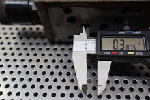 Load image into Gallery viewer, Parker FM3DDKN 55 3000PSI Max Flow Control Valve Used With Warranty See Pics
