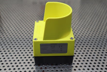 Load image into Gallery viewer, Siemens 3SU1801-0AA00-0AC2 Enclosure New Old Stock See All Pictures
