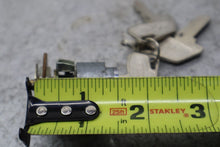 Load image into Gallery viewer, TEC ZG01 Lock Switch With Keys New Old Stock (Lot of 5) See All Pictures
