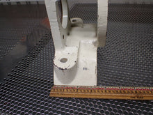 Load image into Gallery viewer, 50a4401/h 2b MR2,6H12 240656 T880004 FGL 250 FC 2 5.0 Pump Mount Used See Pics
