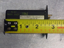 Load image into Gallery viewer, Tempo 350295 Model 9223 28V Bailout Alert Flasher Used With Warranty
