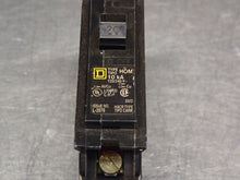 Load image into Gallery viewer, Square D HOM120 20A Circuit Breakers 10kA 120/240V New Old Stock (Lot of 2)
