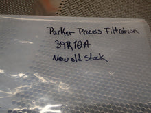 Load image into Gallery viewer, Parker Process Filtration 39R10A Filter Cartridges New Old Stock (Lot of 5)
