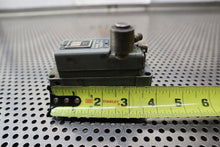 Load image into Gallery viewer, Square D 9007-AW18 Ser C Limit Switch Used With Warranty See All Pictures
