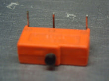 Load image into Gallery viewer, Airpax 257 1.0A 32VDC 250VAC Circuit Protectors Used With Warranty (Lot of 7)
