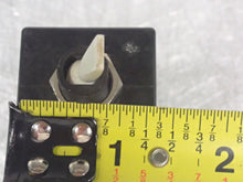 Load image into Gallery viewer, Airpax T21-3-15.0A-7272-68 V-125/250 50/60Hz T/A 20.3 Circuit Breakers Lot of 3

