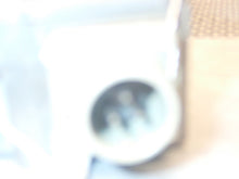 Load image into Gallery viewer, SWI PS-5109-D210 Pressure Switch NA5-26200-1C Used With Warranty
